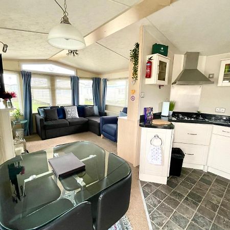 Modern Holiday Home #Skipsea Sands Static Hire Exterior photo